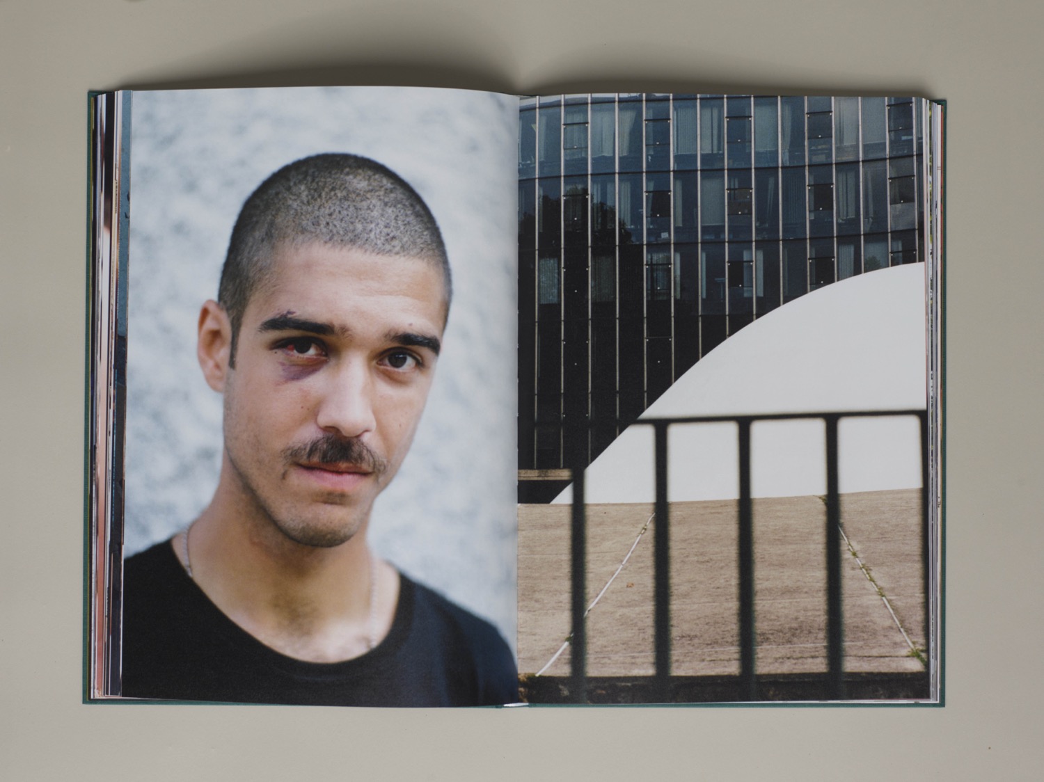 St_Gil_Book_Jonathan_Schmidt Ott_08